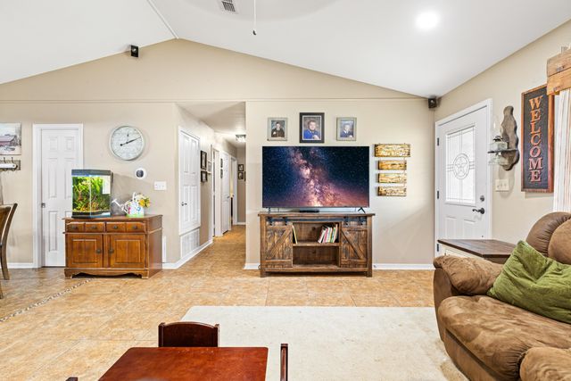 201 Polk Street, Longview, TX 75603