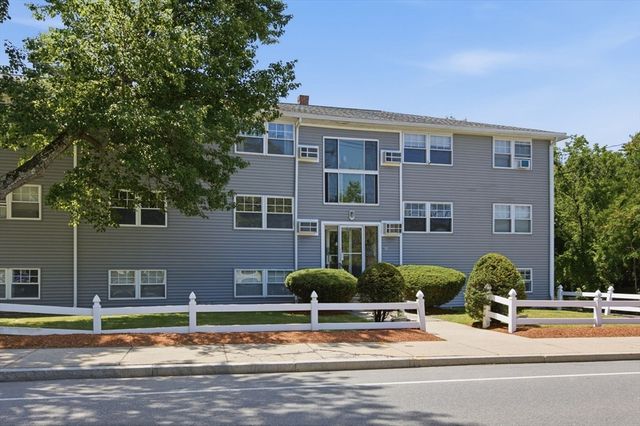 177 Franklin St 3, Stoneham, MA 02180