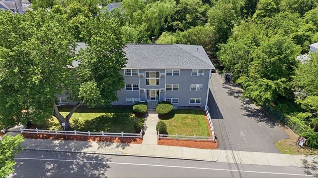 177 Franklin St 3, Stoneham, MA 02180