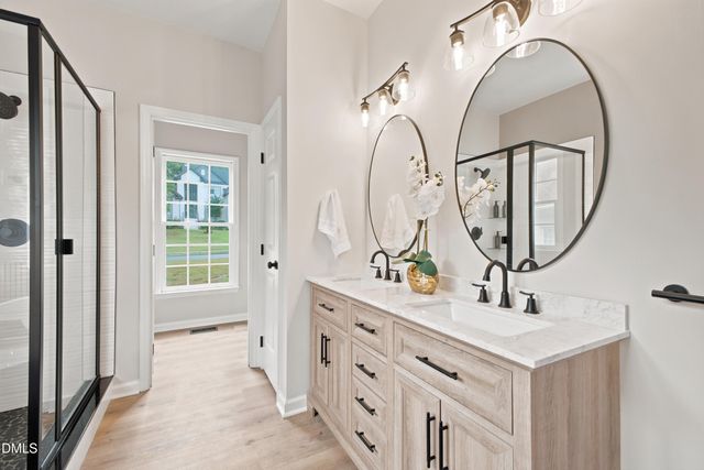 8825 Deerland Grove Drive, Raleigh, NC 27615