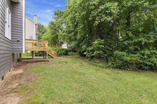 8825 Deerland Grove Drive, Raleigh, NC 27615