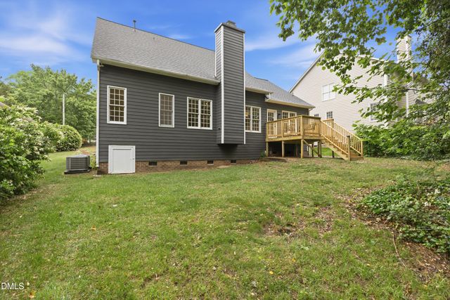 8825 Deerland Grove Drive, Raleigh, NC 27615