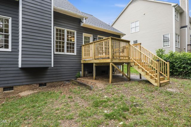8825 Deerland Grove Drive, Raleigh, NC 27615