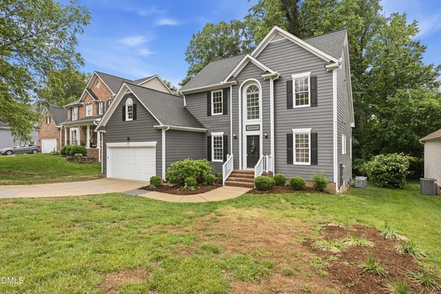 8825 Deerland Grove Drive, Raleigh, NC 27615