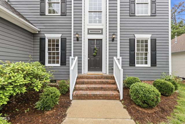 8825 Deerland Grove Drive, Raleigh, NC 27615