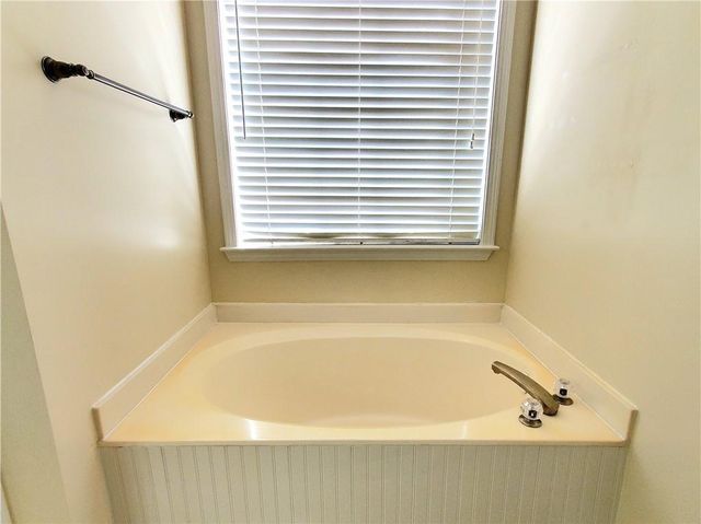 5260 W Price Road, Suwanee, GA 30024