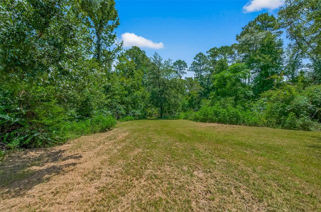 356 Fm 247 Road, Huntsville, TX 77320