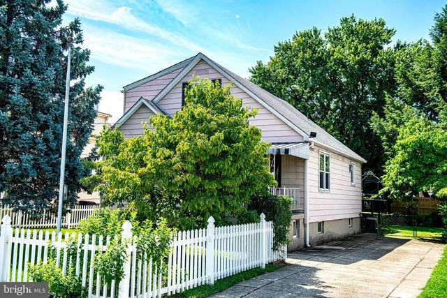 7313 SCHOOL LN, Baltimore, MD 21222