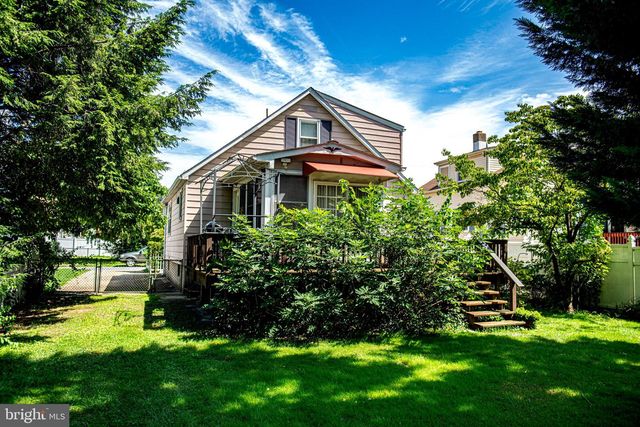 7313 SCHOOL LN, Baltimore, MD 21222
