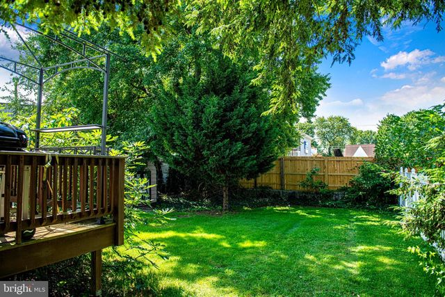 7313 SCHOOL LN, Baltimore, MD 21222