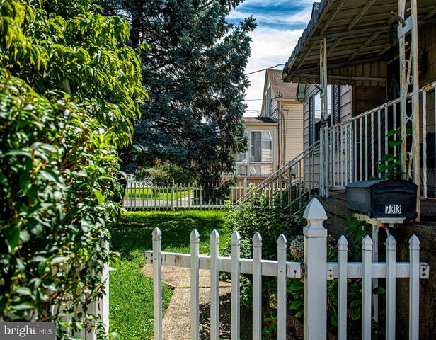 7313 SCHOOL LN, Baltimore, MD 21222