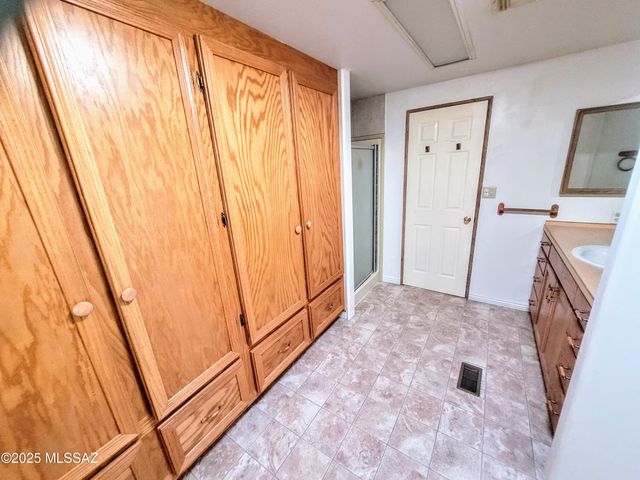 2920 S Western Way Circle Circle, Tucson, AZ 85713