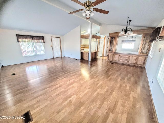 2920 S Western Way Circle Circle, Tucson, AZ 85713