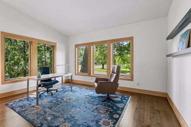 3225 W 38th Street, Minneapolis, MN 55410