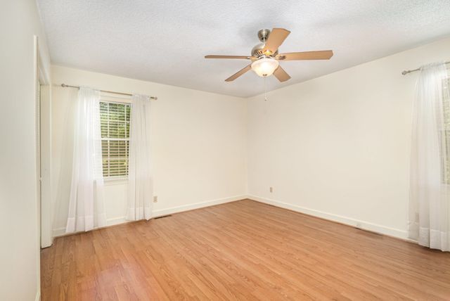 419 Ridge Drive, Laurens, SC 29360
