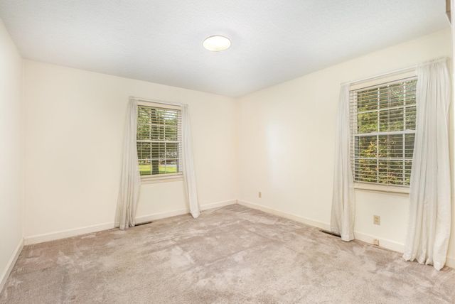419 Ridge Drive, Laurens, SC 29360
