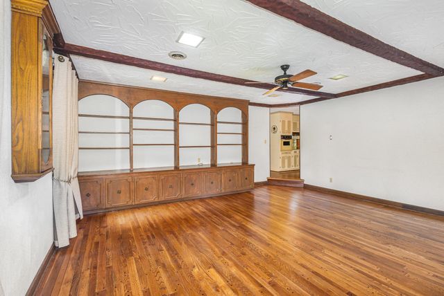 419 Ridge Drive, Laurens, SC 29360