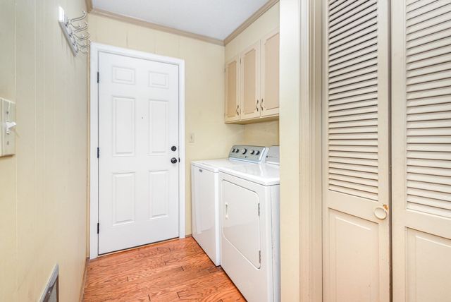 419 Ridge Drive, Laurens, SC 29360