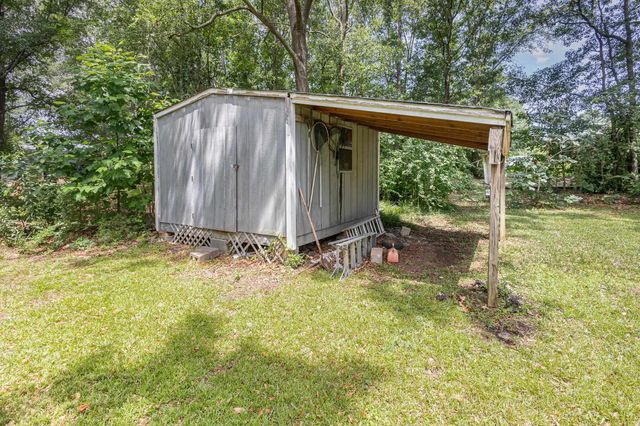 419 Ridge Drive, Laurens, SC 29360