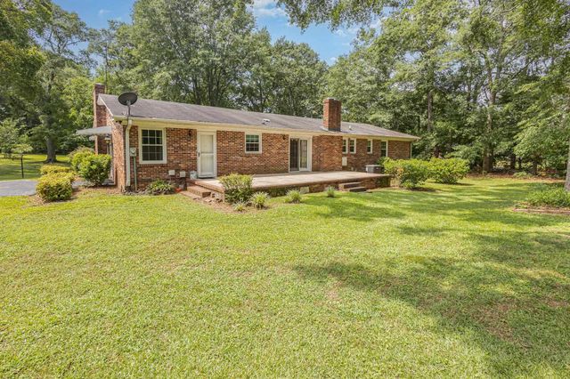 419 Ridge Drive, Laurens, SC 29360