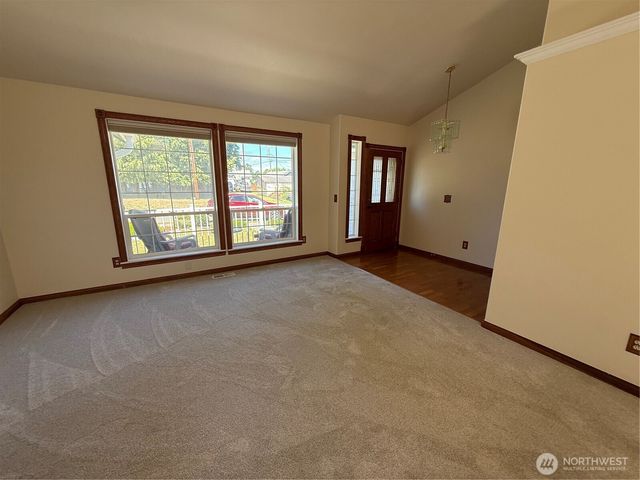 3110 13th Street, Everett, WA 98201