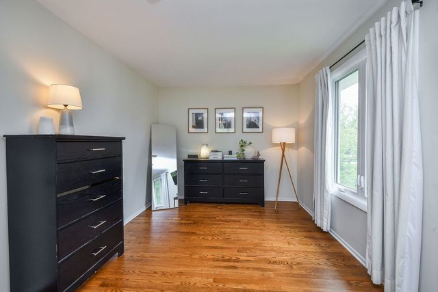 312 Spring Avenue, Glen Ellyn, IL 60137