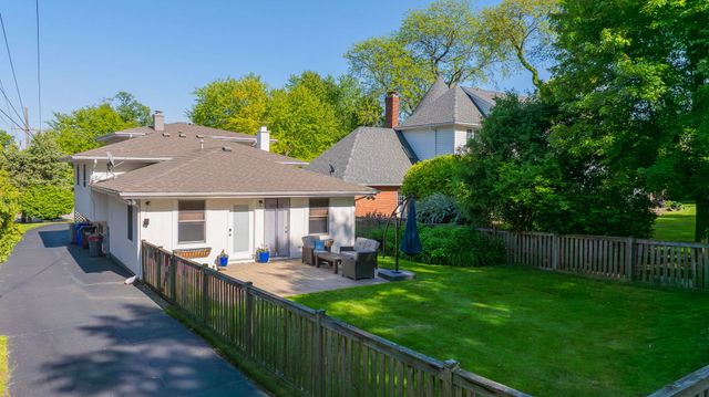 312 Spring Avenue, Glen Ellyn, IL 60137