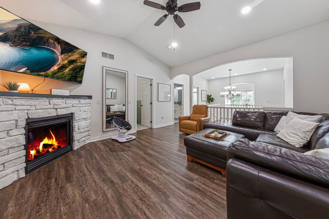 2119 199th Street W, Faribault, MN 55021
