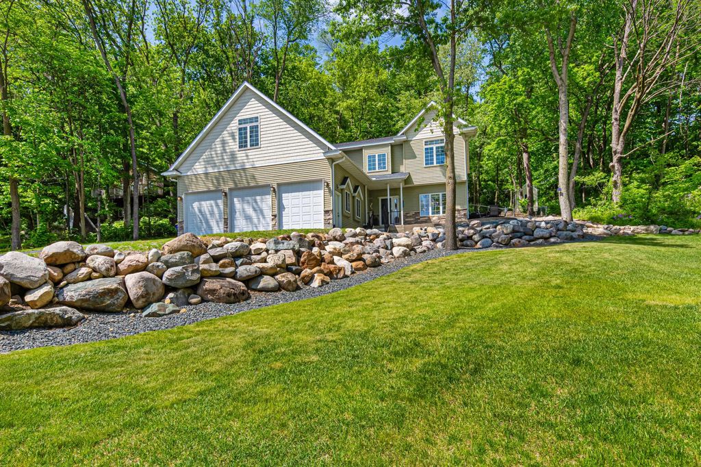 2119 199th Street W, Faribault, MN 55021