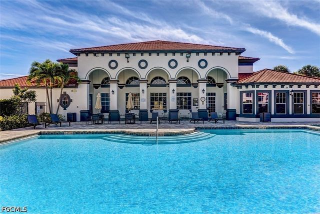 7915 Preserve CIR 234, Naples, FL 34119