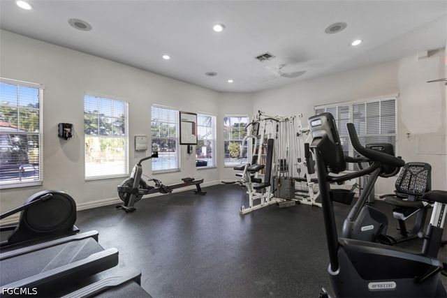 7915 Preserve CIR 234, Naples, FL 34119