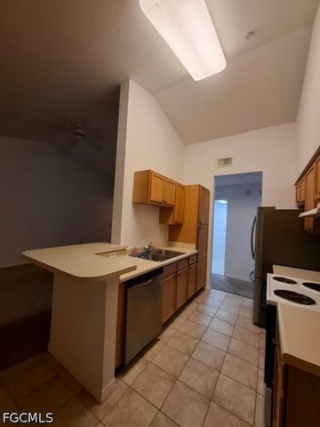 7915 Preserve CIR 234, Naples, FL 34119