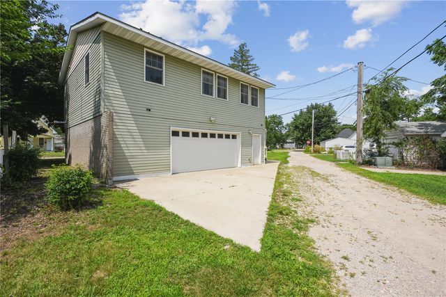 1413 J Street, Cedar Rapids, IA 52404