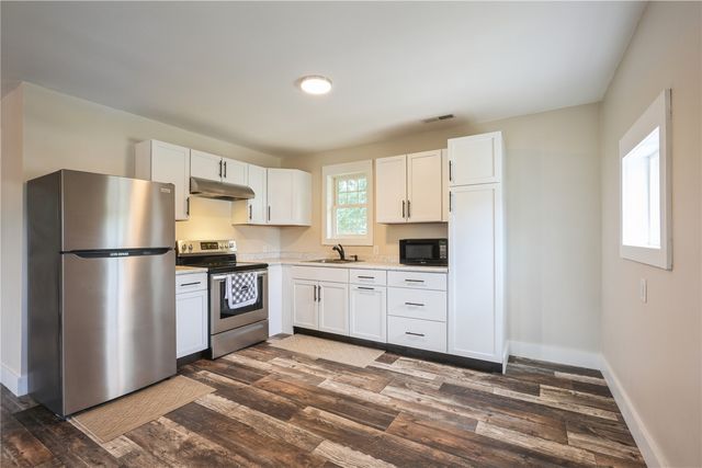 1413 J Street, Cedar Rapids, IA 52404