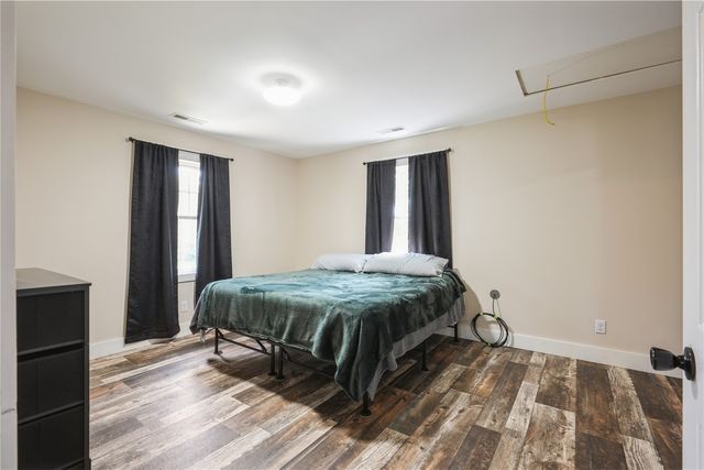 1413 J Street, Cedar Rapids, IA 52404