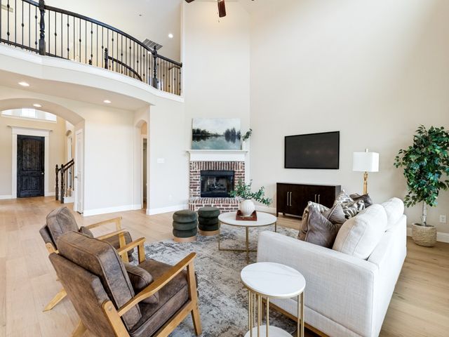 4241 Waterstone Estates Drive, Mckinney, TX 75071