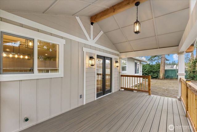 15902 69th Avenue Ct E, Puyallup, WA 98375