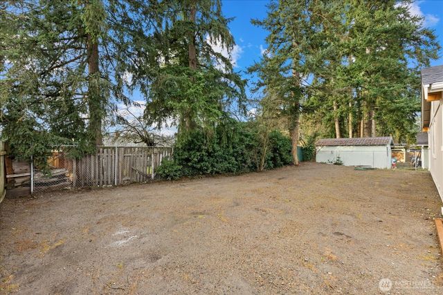 15902 69th Avenue Ct E, Puyallup, WA 98375