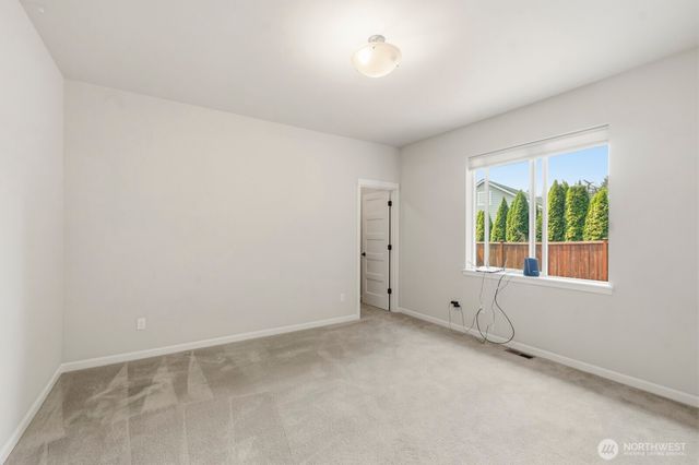 6823 47th Avenue NE, Olympia, WA 98516