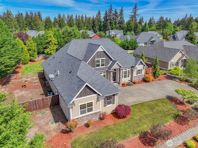 6823 47th Avenue NE, Olympia, WA 98516