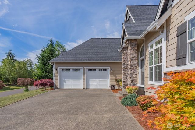 6823 47th Avenue NE, Olympia, WA 98516