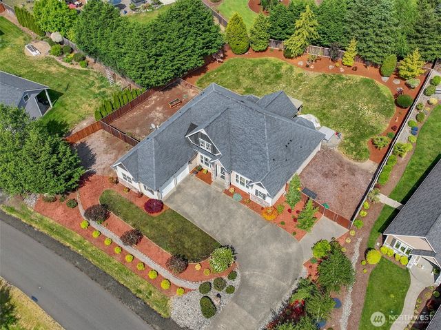 6823 47th Avenue NE, Olympia, WA 98516