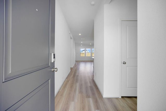 21814 Honey Scent Lane, Cypress, TX 77433