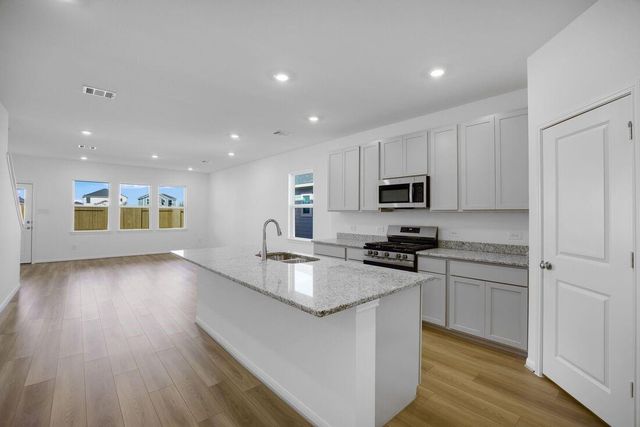 21814 Honey Scent Lane, Cypress, TX 77433