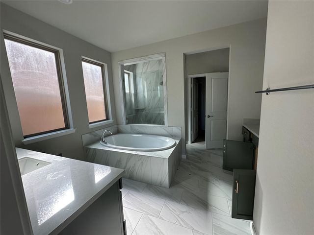 4034 Honeyspring Drive, Missouri City, TX 77459