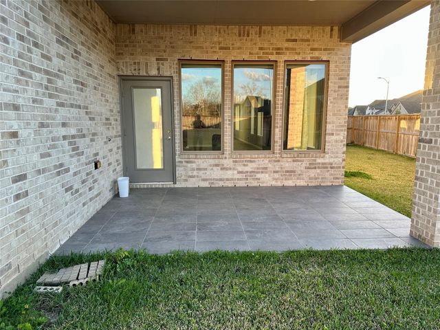 4034 Honeyspring Drive, Missouri City, TX 77459