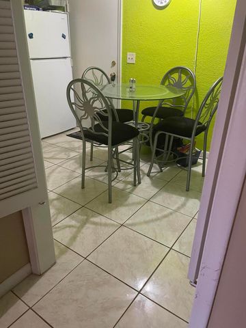 2271 NW 48th Terrace NW 206, Lauderhill, FL 33313
