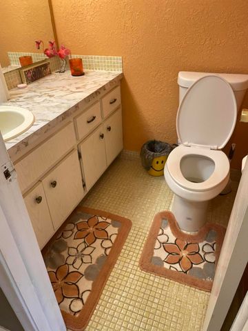2271 NW 48th Terrace NW 206, Lauderhill, FL 33313