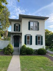 206 East Genesee Street (rear), Manlius, NY 13066