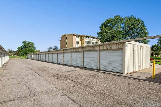 690 S Alton Way 6B, Denver, CO 80247